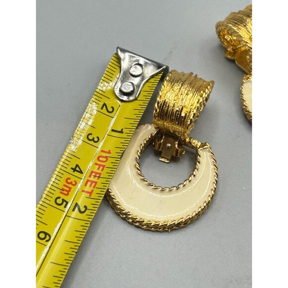 Kenneth Lane Signed Door Knockers Clip On Gold & Cream Enamel Removable Dangles - Picture 12 of 12
